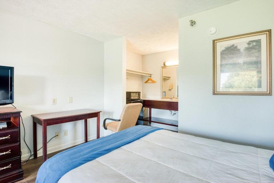 Oak Tree Inn Macon エクステリア 写真
